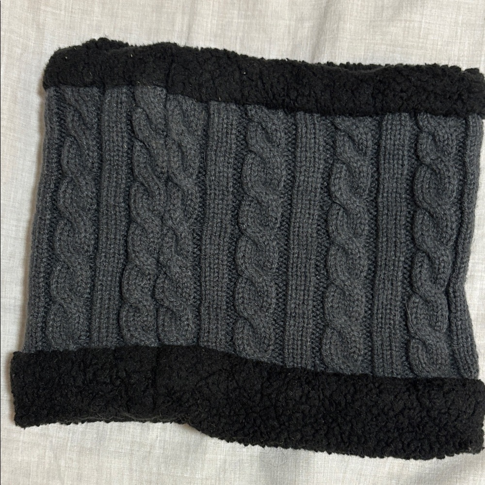 Cozy Cable Knit Neck Warmer